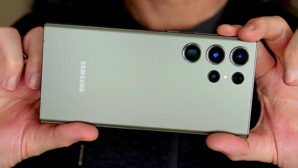 Dự đoán xu hướng giá và công nghệ flagship Android trong tương lai